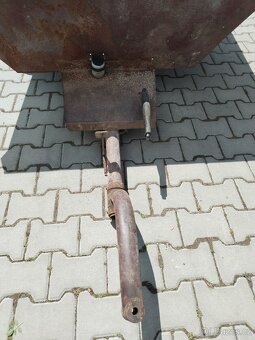 Kovový vozík - 2