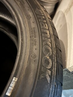 Letní pneu Hankook 235/50 r19 - 2