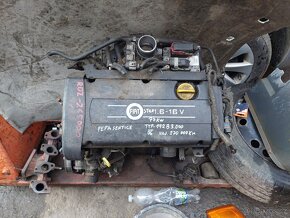 Fiat Stilo 1.6i 16V Motor - 2