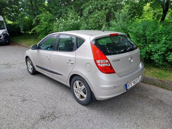 Hyundai i30 1,6 benzín 93kW - 2