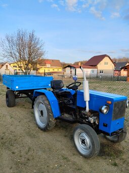 Malotraktor s vlekem - 2
