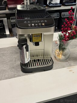 Kávovar DeLonghi Magnifica Evo ECAM 290.61.SB - 2