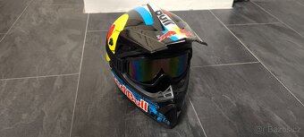 Helma cross M 57-58 nová s nebo bez brýlí - 2