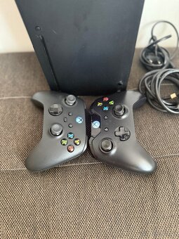 Prodám Xbox series X - 2