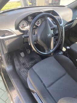 Peugeot 207 SW kombi 1.4 i 16V TOP STAV - 2