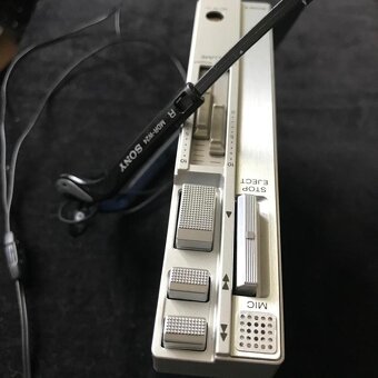 Dobrý den prodám vše krásně funguje Walkman SONY TPS L2 zde - 2