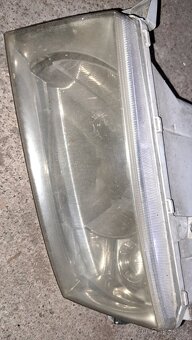 Levé přední světlo octavia 1 facelift - 2