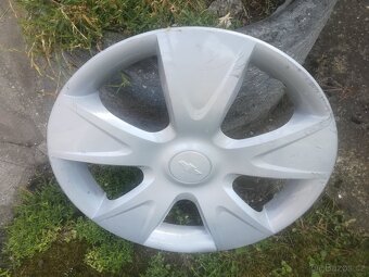 ORIGINÁLNÍ POKLICE Chevrolet 14", POUZE 1 KS, Č. 96 951 451 - 2