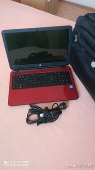 Krásný velký, notebook hp veliký monitor,červený hp. - 2