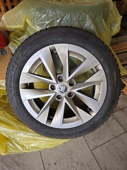 ALU kola Škoda Octavia IV a pneu 205/55 R17 95V - 2