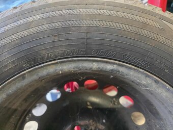 Volkswagenu Tiguan  215/65 R16 Zimní sada - 2