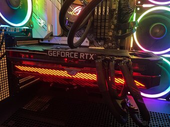 ASUS ROG STRIX GeForce RTX 3070 Ti 8G GAMING - 2