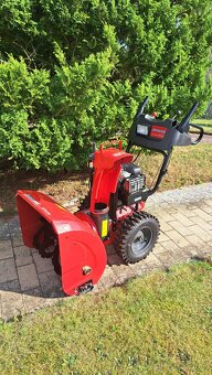 Sněhová fréza s náhonem, Jonsered ST2106 (61 cm) - 2