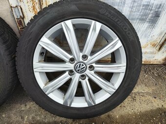 17"zimní alu sada Stockholm 5x112 origo Touran 2 215/55 - 2