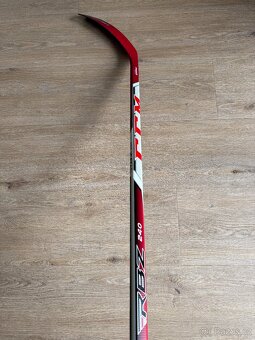 Nová hokejka CCM RBZ 240, JR, flex 50, pravá P29 - 2