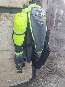 Chránič hrudi a zad - 2