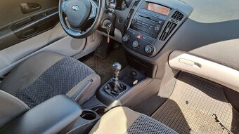 KIA CEED COMBI 1.4i 80kw, R.V.2008, N.D. - 2