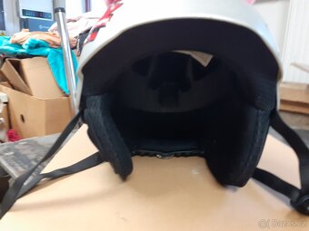 Dětská lyžařská helma (přilba) - 2