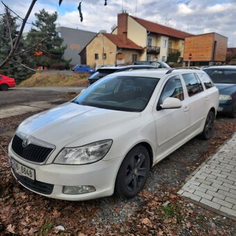 ŠKODA OCTAVIA II COMBI 2.0 16V 103KW - 2