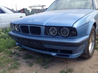 bmw e34 540 Rozdělovač předního nárazníku - 2