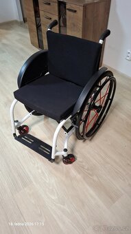 Invalidní vozík - 2