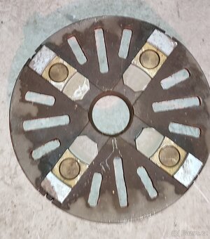 Lícní deska k soustruhu SV18 - 2