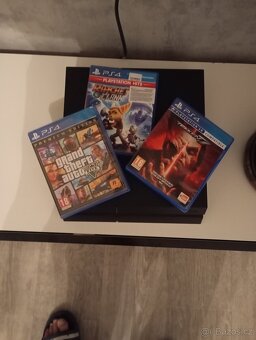 PS 4 - 2
