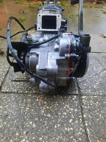 Motor Yamaha DT125 - 2