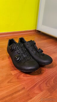 Cyklistické silniční tretry/boty Van Rysel 900 - 2
