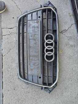 Maska předního nárazníku Audi a4 b8 facelift 8K0853651E - 2