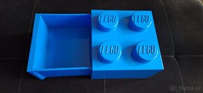 LEGO Úložný box 4 se šuplíkem
- 2