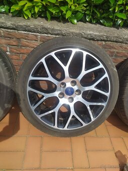Alu kola 18" orig Ford - 2