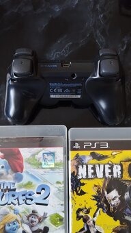 PlayStation 3 ovladač a hry - 2