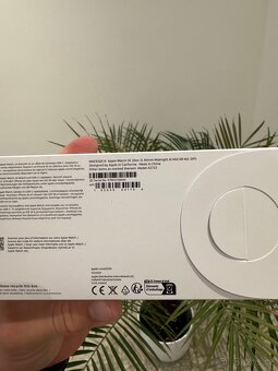 Apple Watch SE (Gen 2) 40mm Midnight Al Mid SB M/L GPS - 2