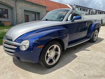CHEVROLET SSR 6,0 V8 291KW r.v.2005 najeto 82137km - 2