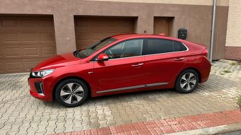 Hyundai Ioniq Electric 1. majitel, možný odpočet DPH. - 2