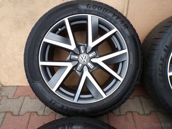 VW Touareg III CR7 Braga 9J x 20 ET33 285/45 R20 108W - 2