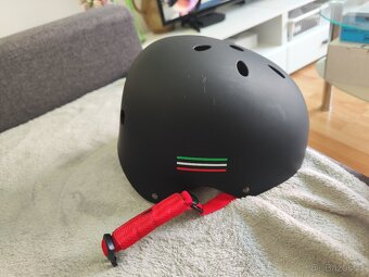 Ferrari Helma - 2