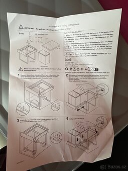 Kufr, gumová podkladka a vrata na schody - 2