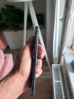 Z Flip5 - 2