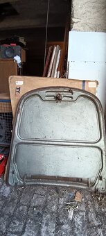 PRODÁM přední kapotu TATRA 603/3 - 2