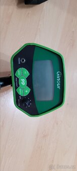 Detektor kovu MD_3040 - 2