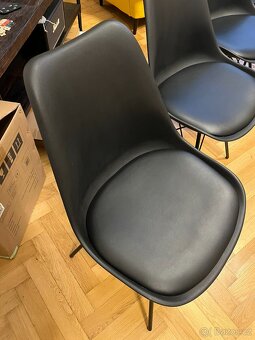 Moderní černé jídelní židle, sada 4ks, plast+kov+koženka - 2