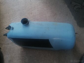 Predám nádrž na Jawa Mustang - 2
