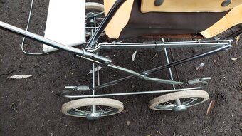 Dětský kočárek - 2