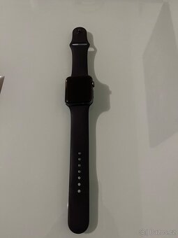 Apple Watch Series 3 42 mm space grey - 2