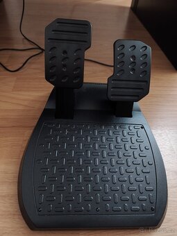 Volant Thrustmaster Ferrari 458 Spider + pedály - 2