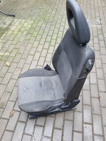 Sedadlo řidiče opel combo - 2