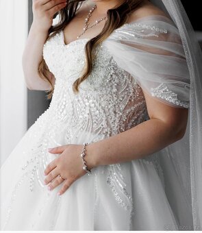Svatební šaty - 2