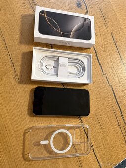 Apple iPhone 16 Pro 256gb - 2